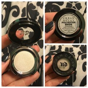 Urban decay single eye shadow
