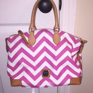 Dooney and Bourke Hand bag