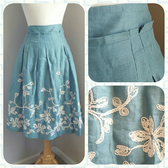Talbots Dresses & Skirts - Talbots Twiggery Embroidered Skirt