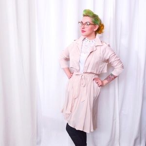 Forever 21 Jackets & Coats - 💙SALE❤️ Blush Spring Trench Forever 21 Jackets & Coats - 💙SALE❤️ Blush Spring Trench