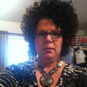 Meet your Posher, Nicholle