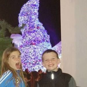 Meet your Posher, Elyse