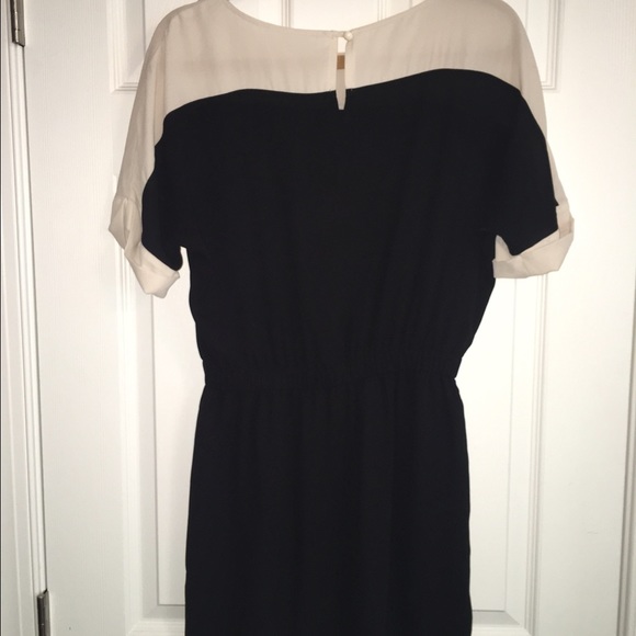 Black and cream dress - Picture 4 of 4