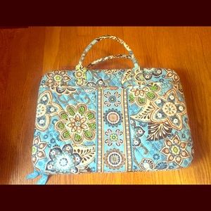Laptop carrier