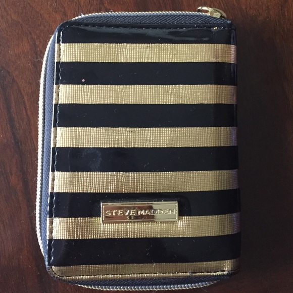 Steve Madden Striped Wallet