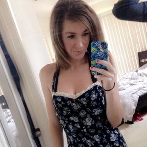 Meet your Posher, Abby