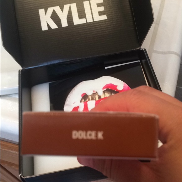Kylie Lip Kits new in Box - Picture 2 of 2