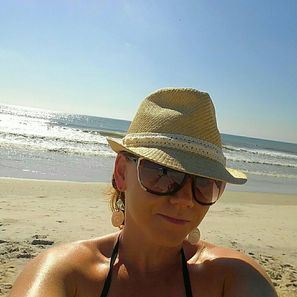 Meet your Posher, Sunesis - Picture 4 of 4