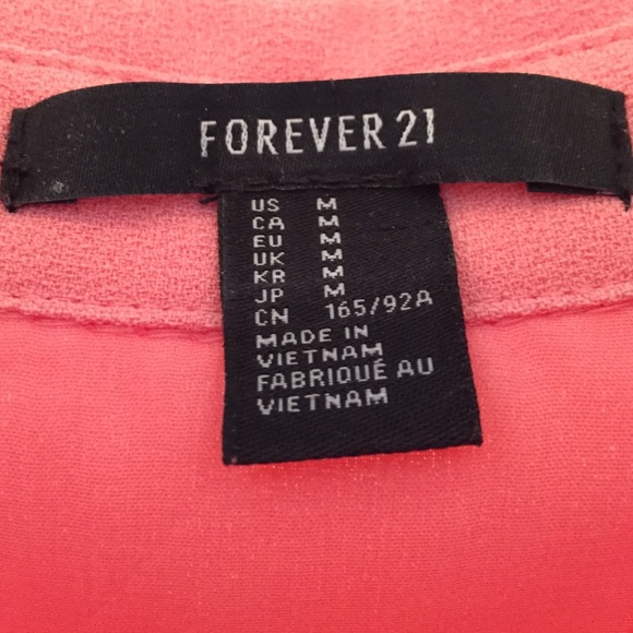 Pink cutout dress - Picture 4 of 4