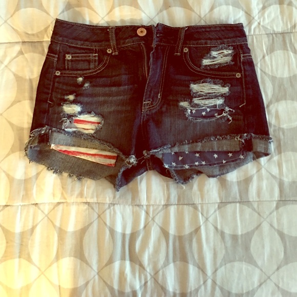 American Eagle Outfitters USA Flag shorts size 2