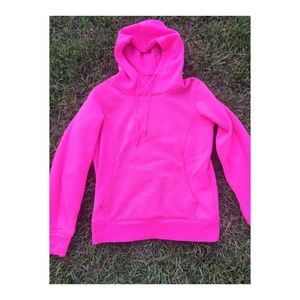 Under Armour Sweatshirt