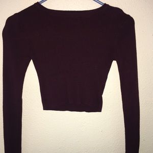 Long sleeve crop top