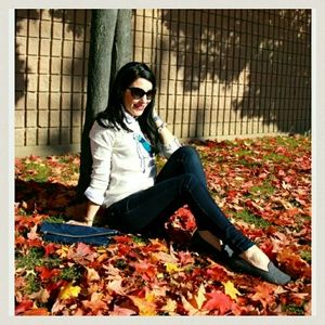 NEW IN BOX!FLASH SALE SIZE 8.5 SAVE $68!!!