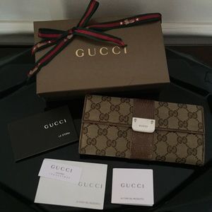 Gucci Continental Wallet