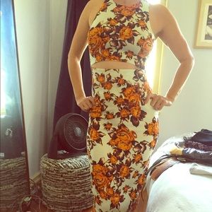 Cut out dress by SUNO