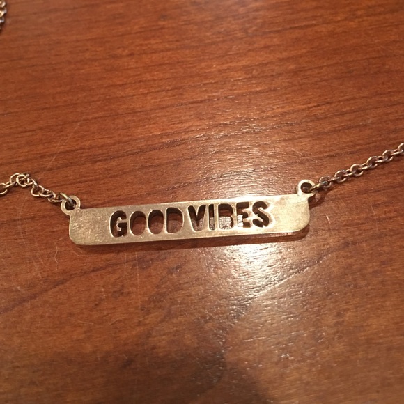 SOLD Jaeci good vibes necklace gently worn - Picture 2 of 4
