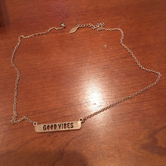SOLD Jaeci good vibes necklace gently worn - Picture 4 of 4