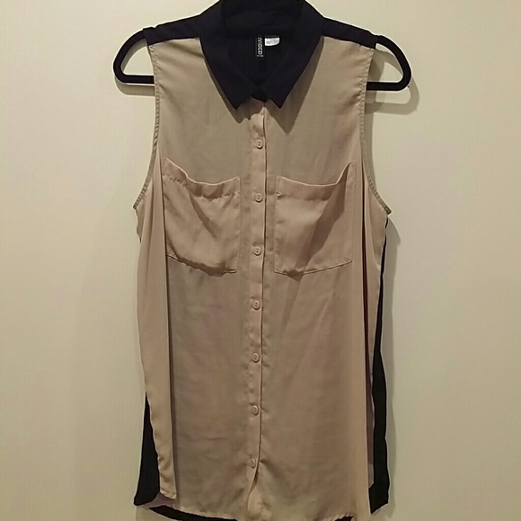 H&M Tan and Black Bottom-up Blouse - Picture 1 of 3