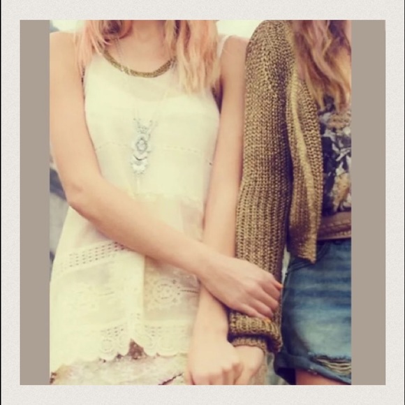 Free People Tank - Picture 2 of 8