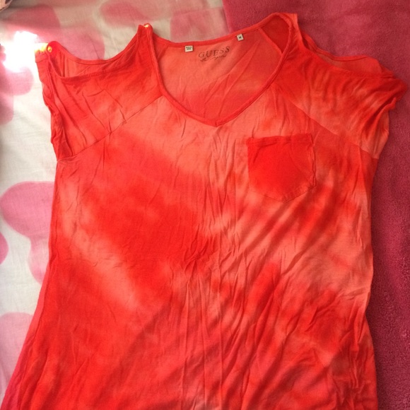 Guess t-shirt