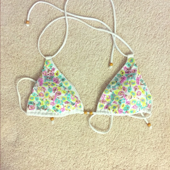 Sequence Victoria secret bikini top!!⭐️🌟