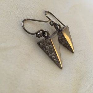 Melinda Maria Platnium plated earrings