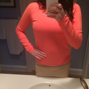 Talbots xs sweater in amazing material keeps cool