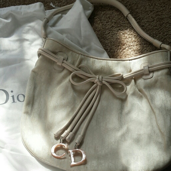 Christian Dior cream purse w/ dust bag