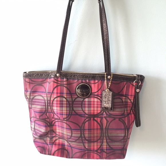 Beautiful coach purse