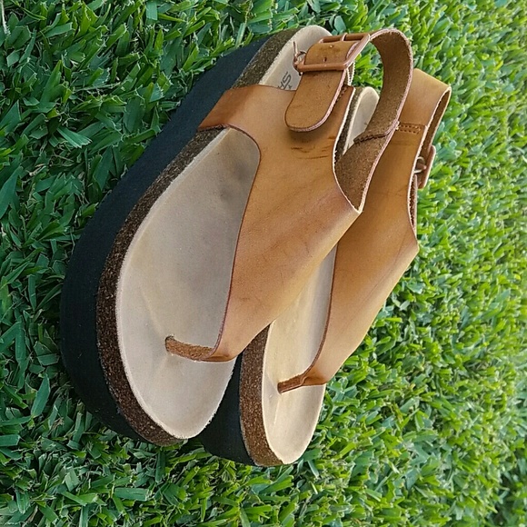 Leather platform sandals size 9