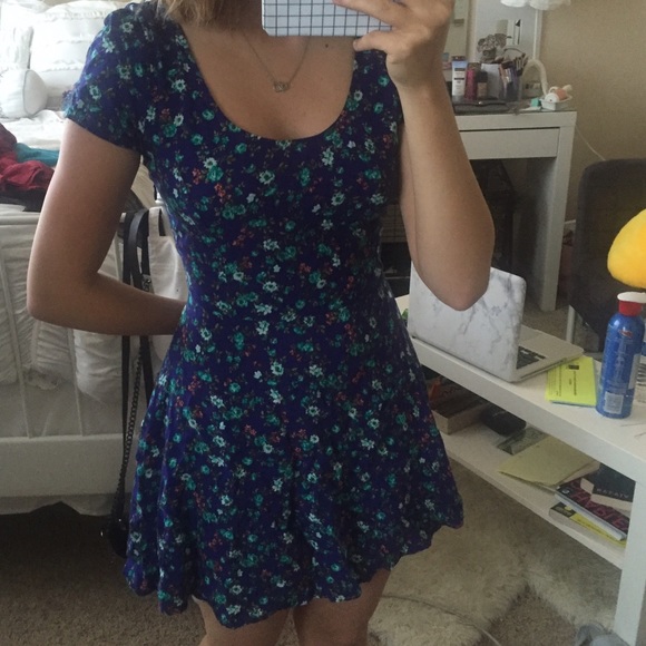 ❤️L.A Hearts Skater Floral Dress❤️