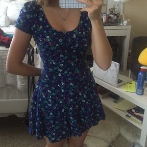 ❤️L.A Hearts Skater Floral Dress❤️