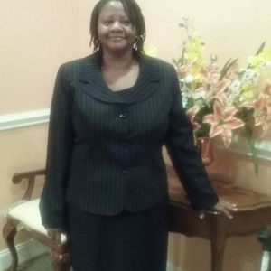 Meet your Posher, Phyllis