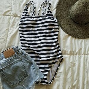 NWOT Black striped strappy monokini