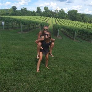 Meet your Posher, Catherine