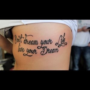 Meet your Posher, Lylas