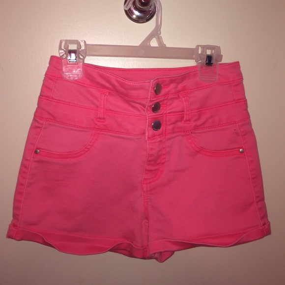 high waisted pink shorts