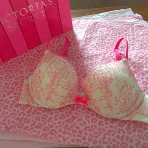 VS Very Sexy Push Up Bra