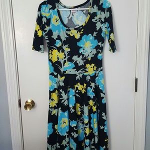 Lularoe Nicole floral dress