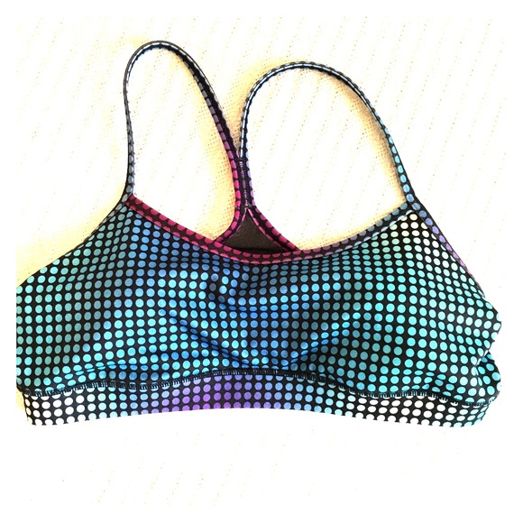 NWOT Lululemon Flow Y Bra💜💙💚never worn 💰FIRM💰