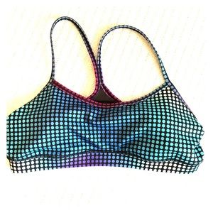 NWOT Lululemon Flow Y Bra💜💙💚never worn 💰FIRM💰