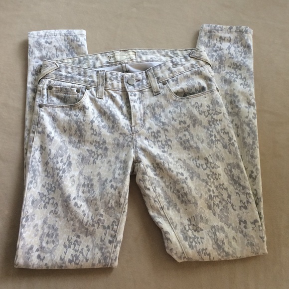 DONATED Free People jeans - Picture 7 of 7