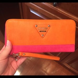 Guess wallet