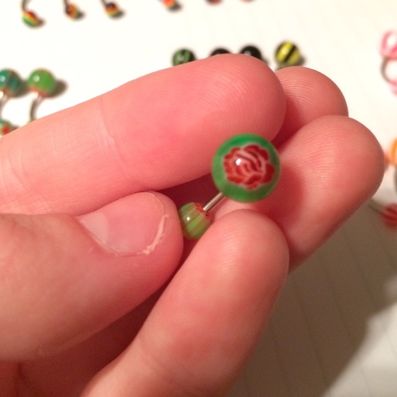 10 Belly Button Rings for $5 - Picture 2 of 4