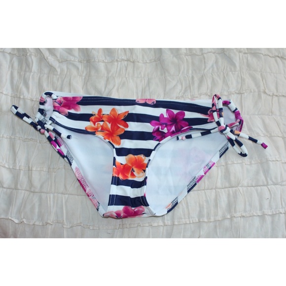 dELiA*s floral navy & white striped bikini bottoms