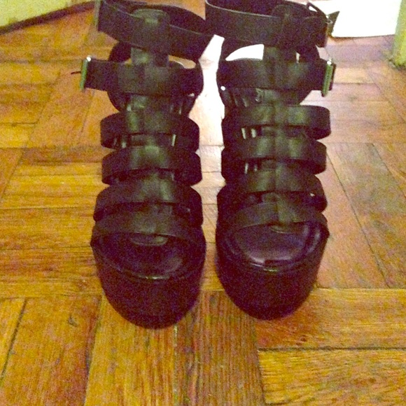 Black platform sandals- size 9