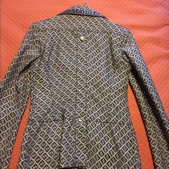 Fendi jacket - Picture 2 of 4