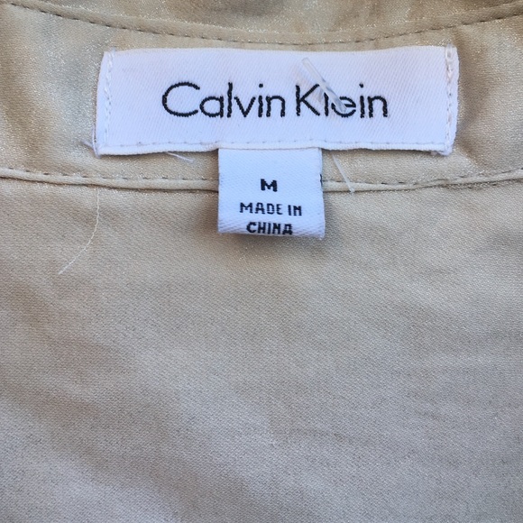 Shirt - Picture 3 of 4