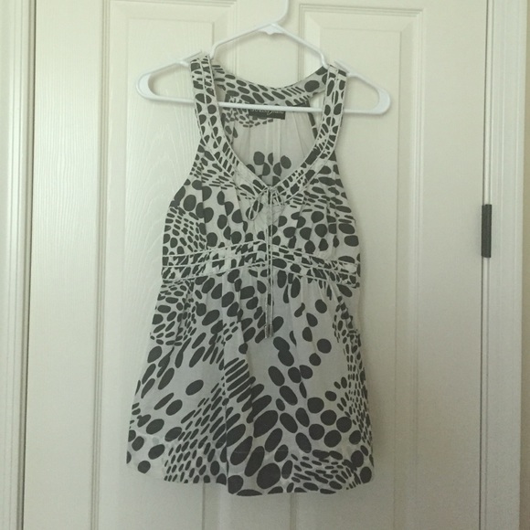 Guess black and white summer top with side zipper