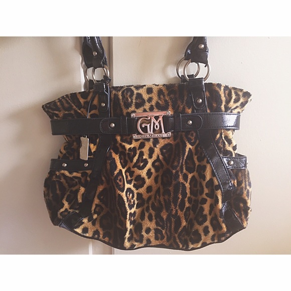 Cute Leopard Cheetah Furry Purse - Picture 1 of 2